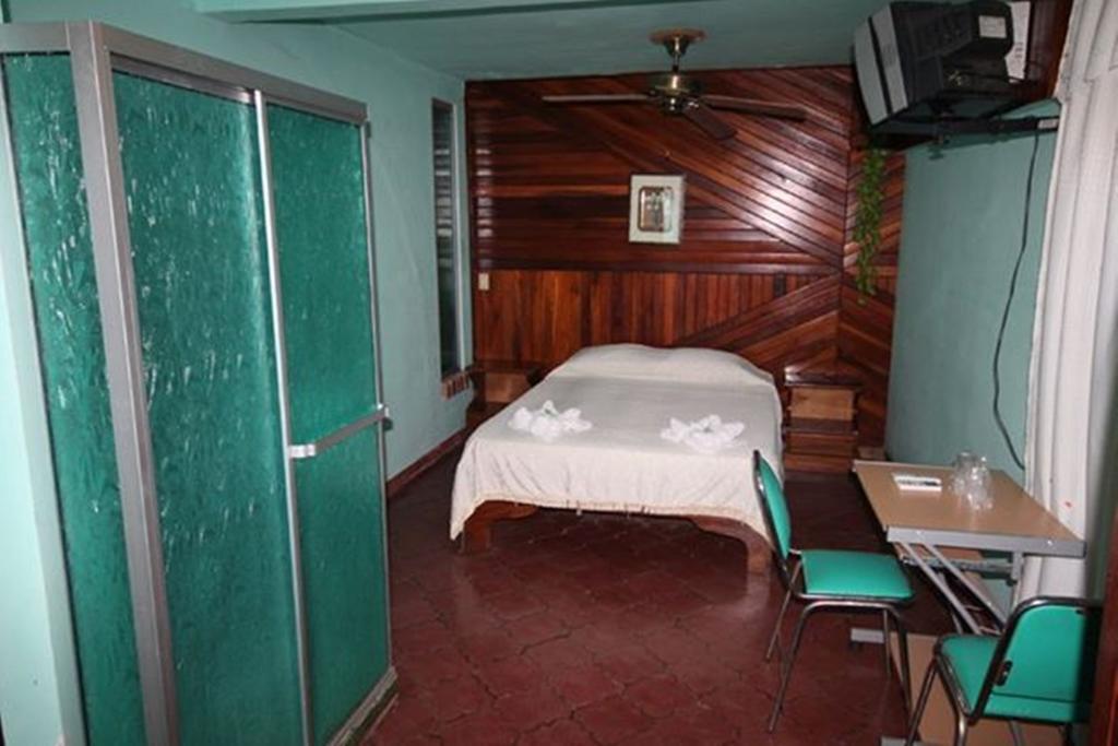 Hotel Jackie'S House Пунтаренас Стая снимка